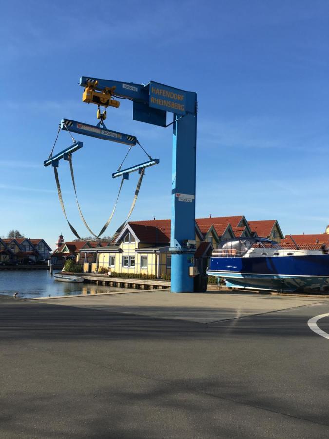 Ferienhaus Mit Bootssteg Am See In Rheinsberg Εξωτερικό φωτογραφία