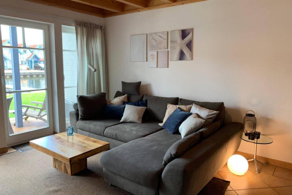 Ferienhaus Mit Bootssteg Am See In Rheinsberg Εξωτερικό φωτογραφία